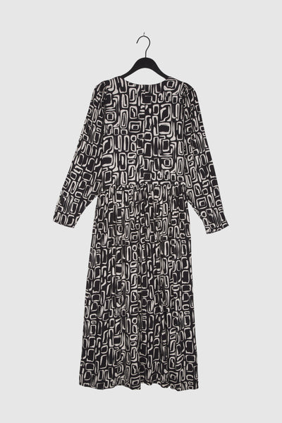 JAN 'N JUNE SLEEVED SUMMER DRESS
