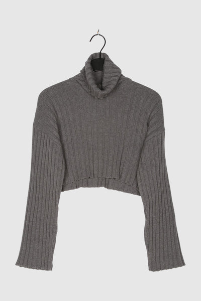 KNIT SWEATER