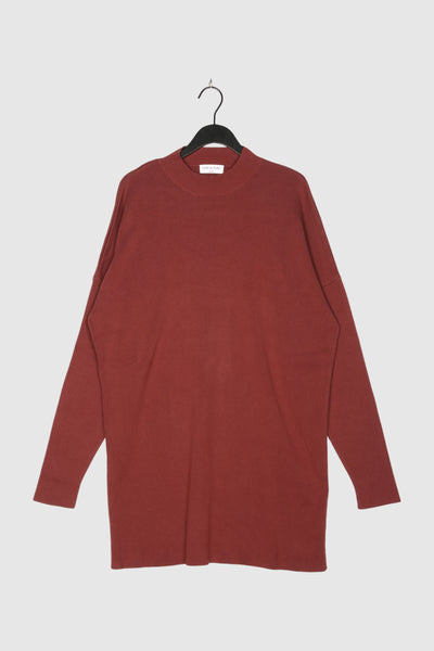 SLEEVED KNITTED DRESS