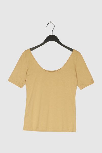 T-SHIRT SCOOP SAND
